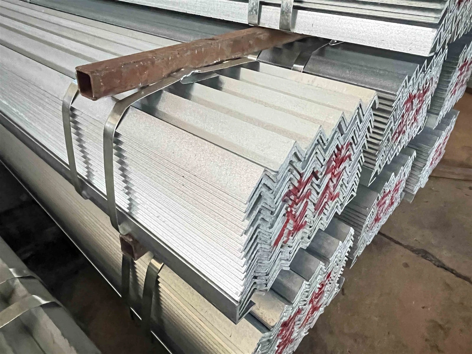 Angle steel Angle steel